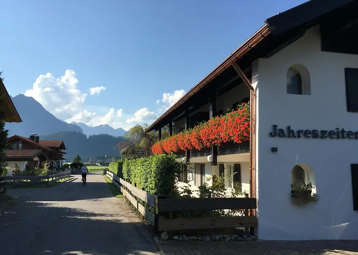 Haus Jahreszeiten